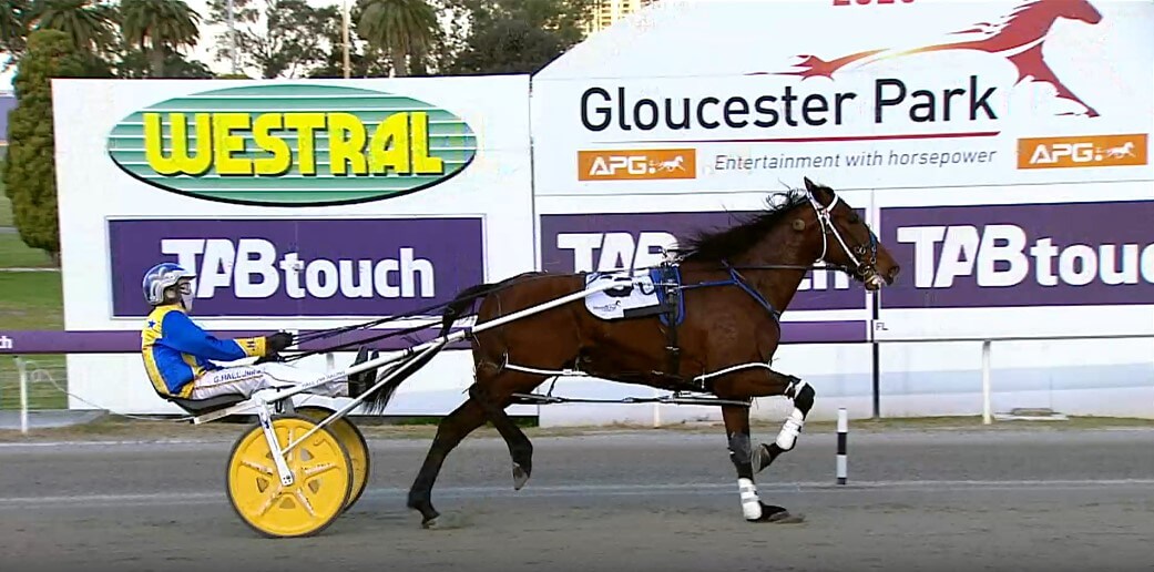 D Mac – G Hall Race Replay 120925