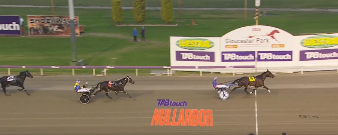 Heres Herbie – Race Replay 170426